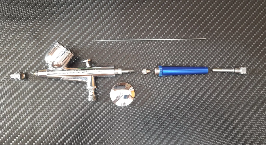 aerografo de gravidade desmontado