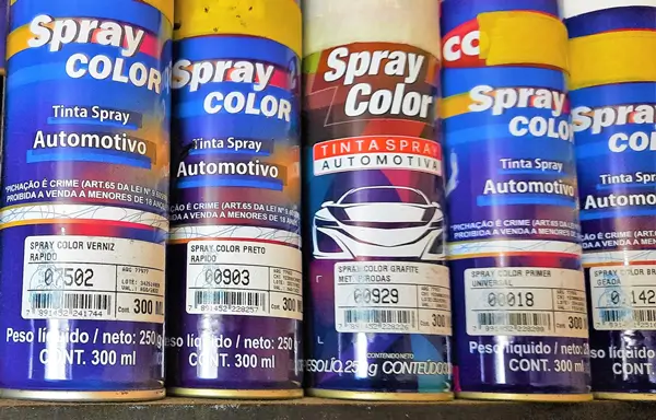 foto de latas de spray curso wtp pintura hidrografica